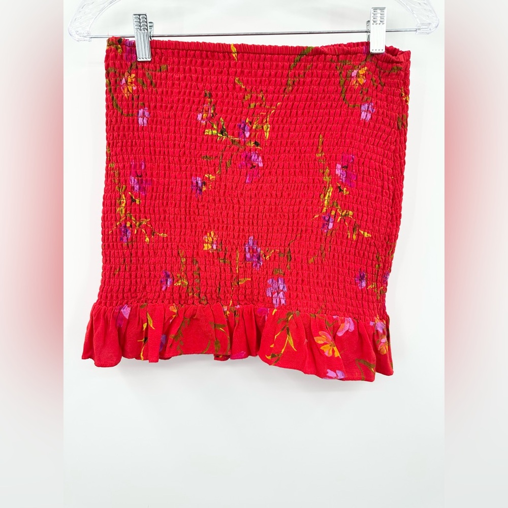Lovers & Friends Red Floral Smocked Mini Skirt Ruffle Hem Women's Size Medium
